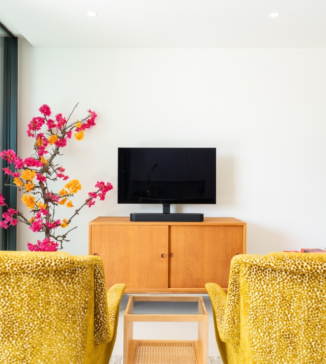 Resa Estates 3 slaapkamers Talamanca te koop sale Ibiza living 3.jpg